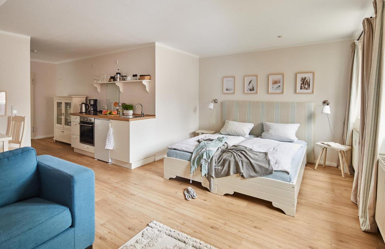 Gut Hohenstein - Meiereiappartment Barkelsby Extérieur photo
